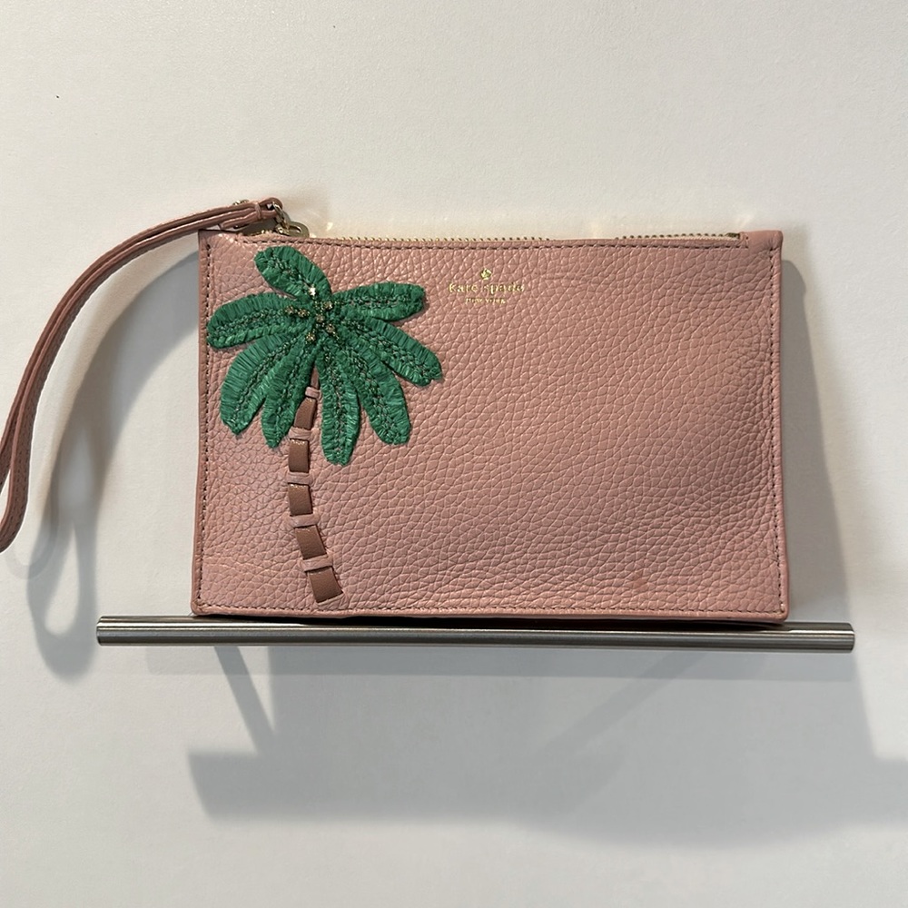 KATE SPADE : wristlet, pale pink